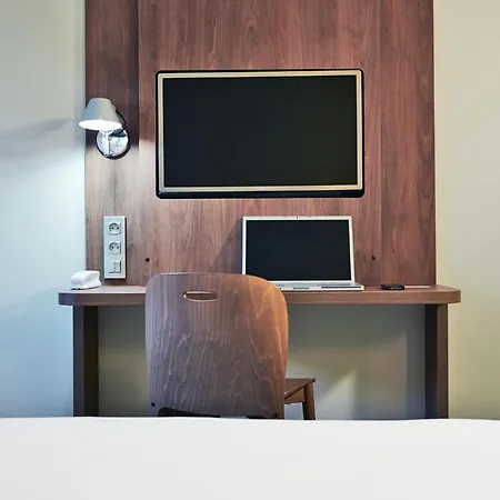 Campanile Centre - Gare Hotel Nancy