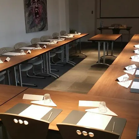 Campanile Centre - Gare Hotel 3*