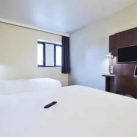 Ξενοδοχείο Campanile Centre - Gare 3*