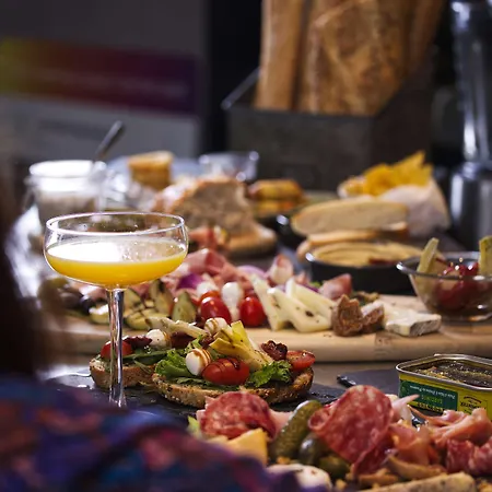 Campanile Centre - Gare