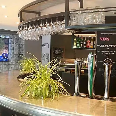 Ξενοδοχείο Campanile Centre - Gare 3*