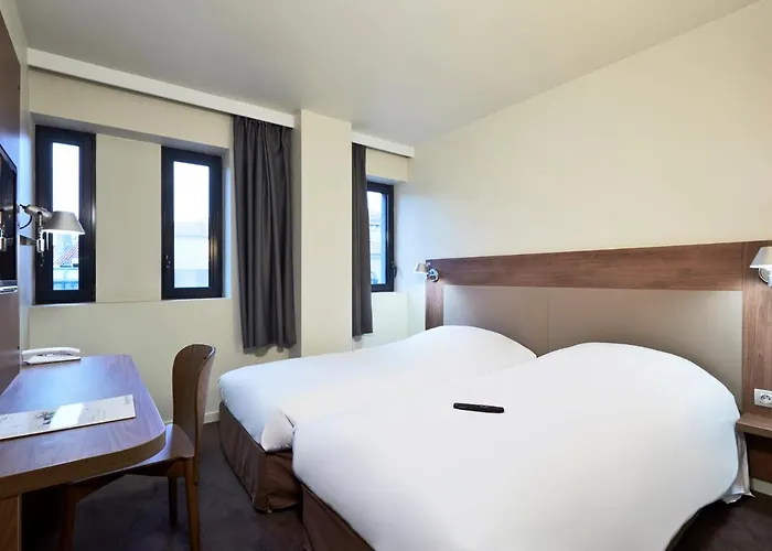 Hotel Campanile Centre - Gare Nancy