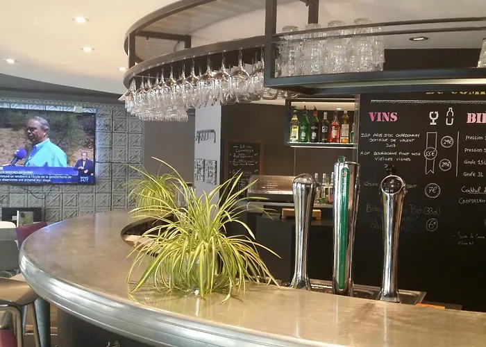 Campanile Centre - Gare Otel Nancy