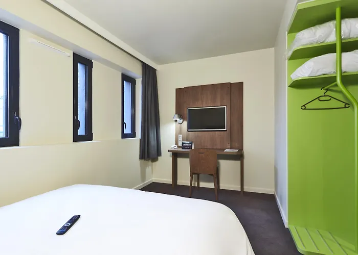 Campanile Centre - Gare