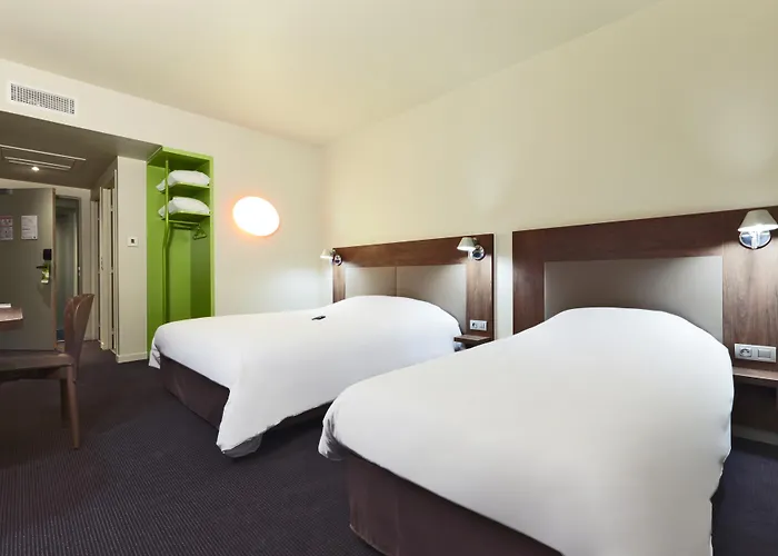 Campanile Centre - Gare Otel